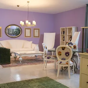  Bed & Breakfast Maison Biagetti